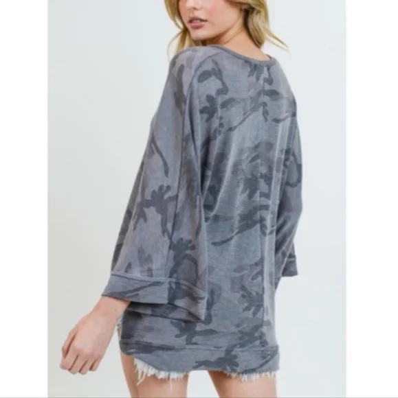 Camo Print 3/4 Dohlman Sleeve Oversized Top - Picture 4 of 12